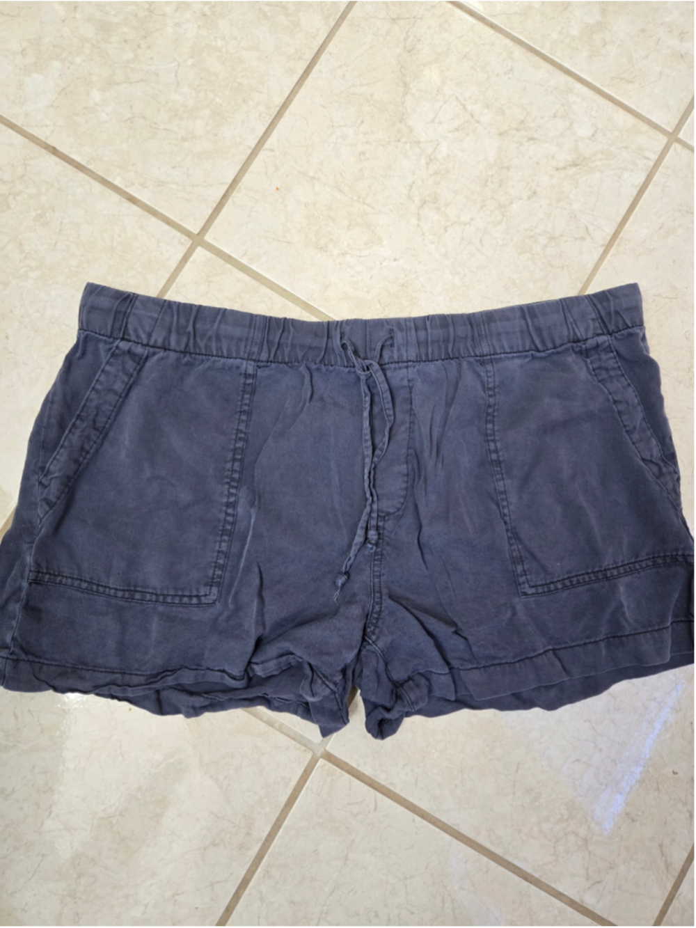 Women's GAP Navy Drawstring Shorts L